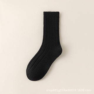 Black ribbed socks